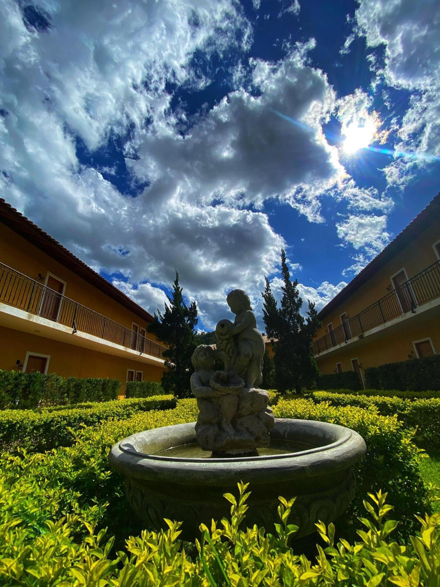 Hotel Fazenda Sao Silvano 莫伦加巴 外观 照片